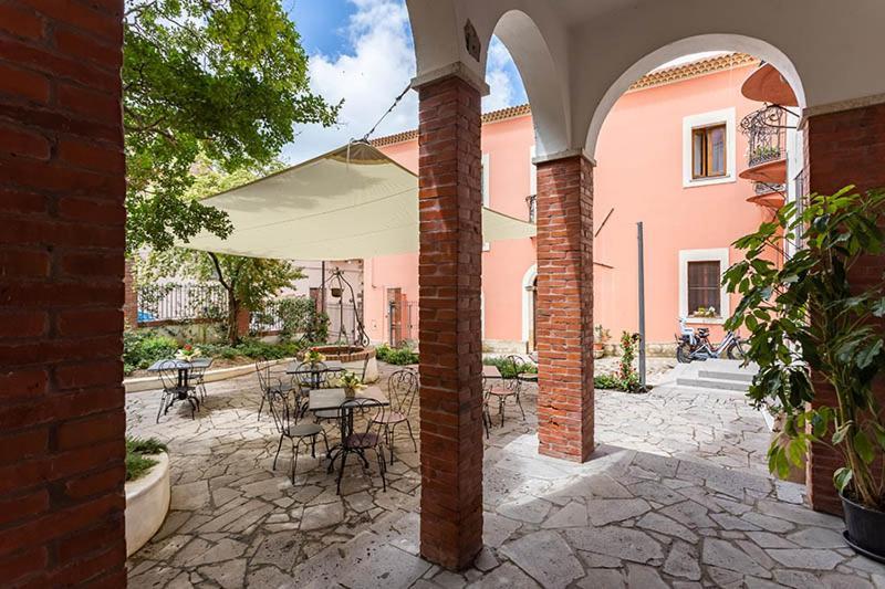 Borgo Prima Luce Hotell Cuglieri Exteriör bild
