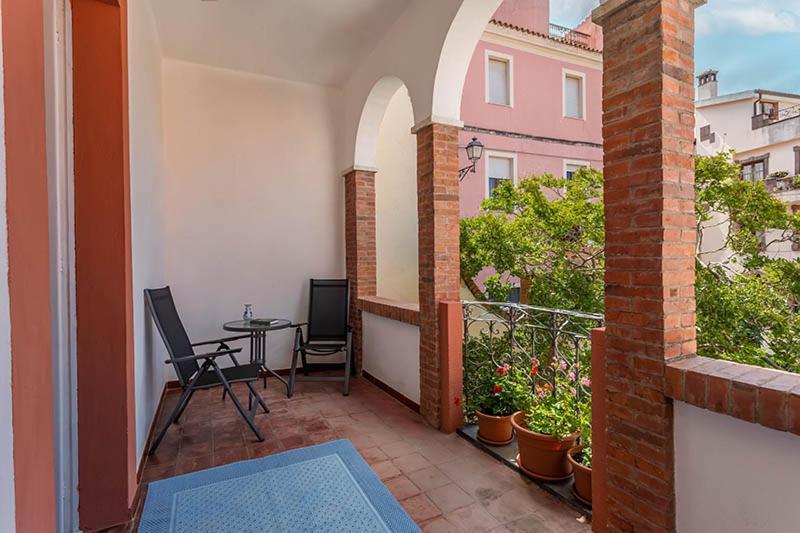 Borgo Prima Luce Hotell Cuglieri Exteriör bild